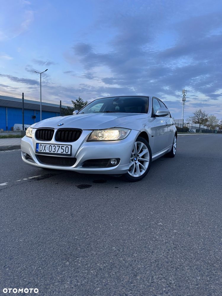 BMW Seria 3 320d DPF - 31