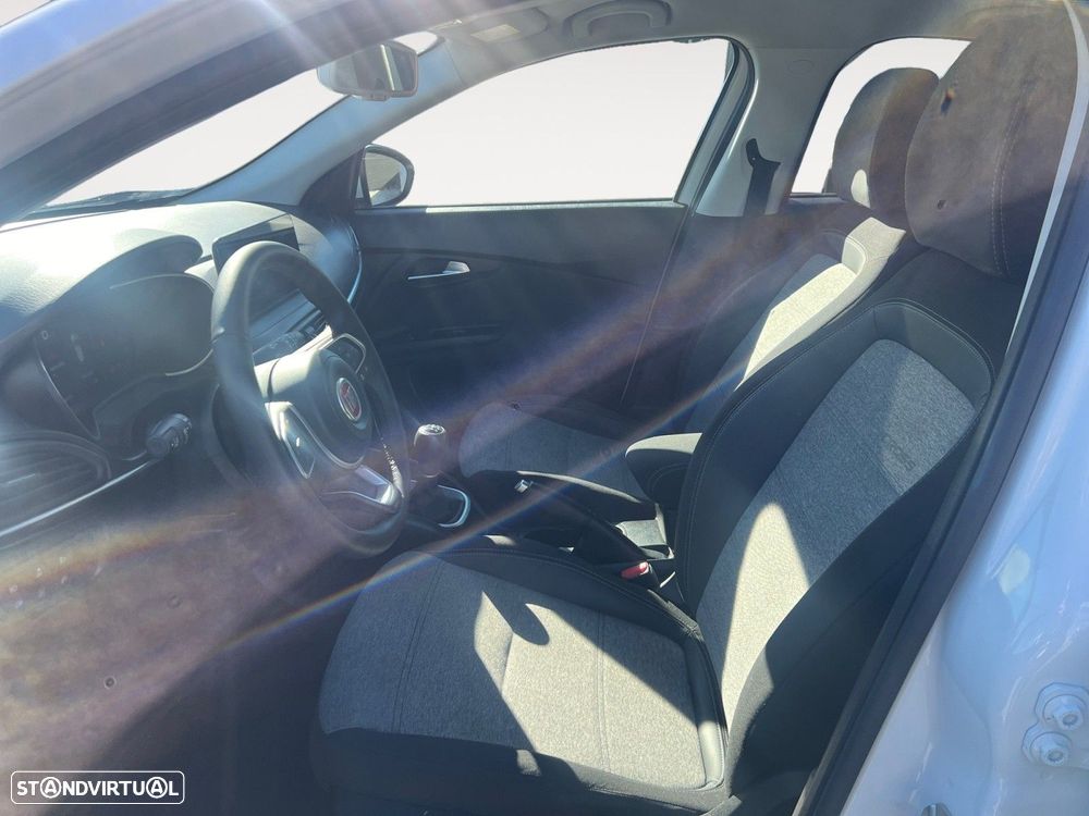 Fiat Tipo Cross 1.0 GSE T3 - 9