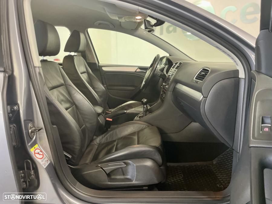 VW Golf 1.6 TDi Highline - 18