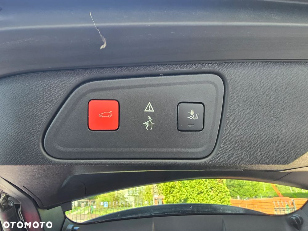 Peugeot 3008 BlueHDi 180 Stop & Start EAT6 GT - 19