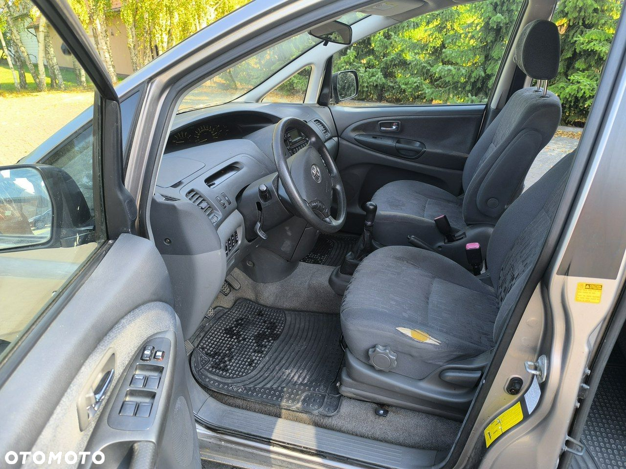 Toyota Previa - 20