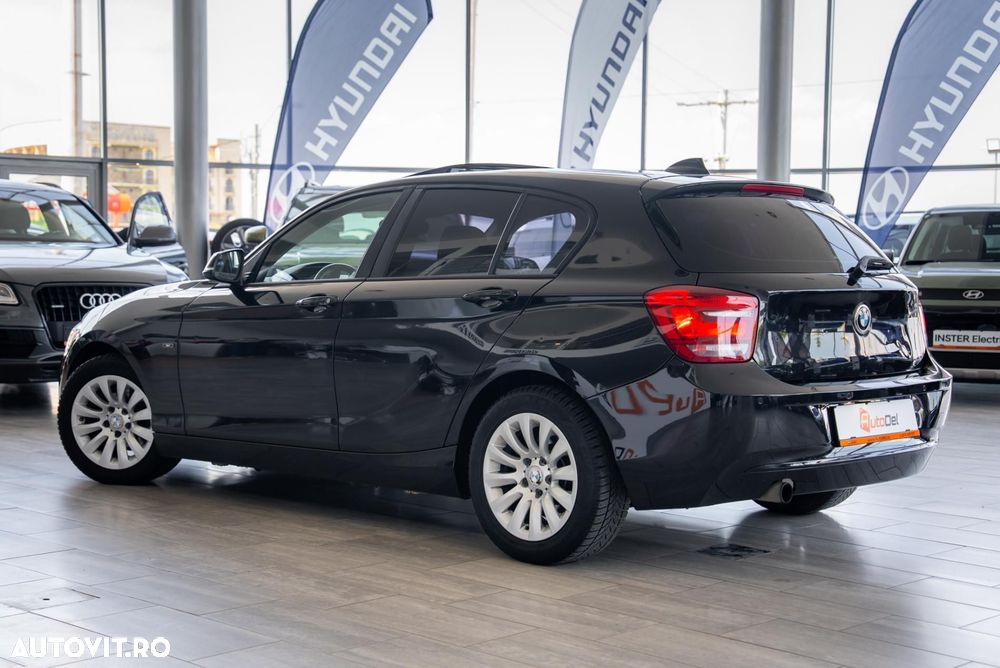 BMW Seria 1 116i - 11