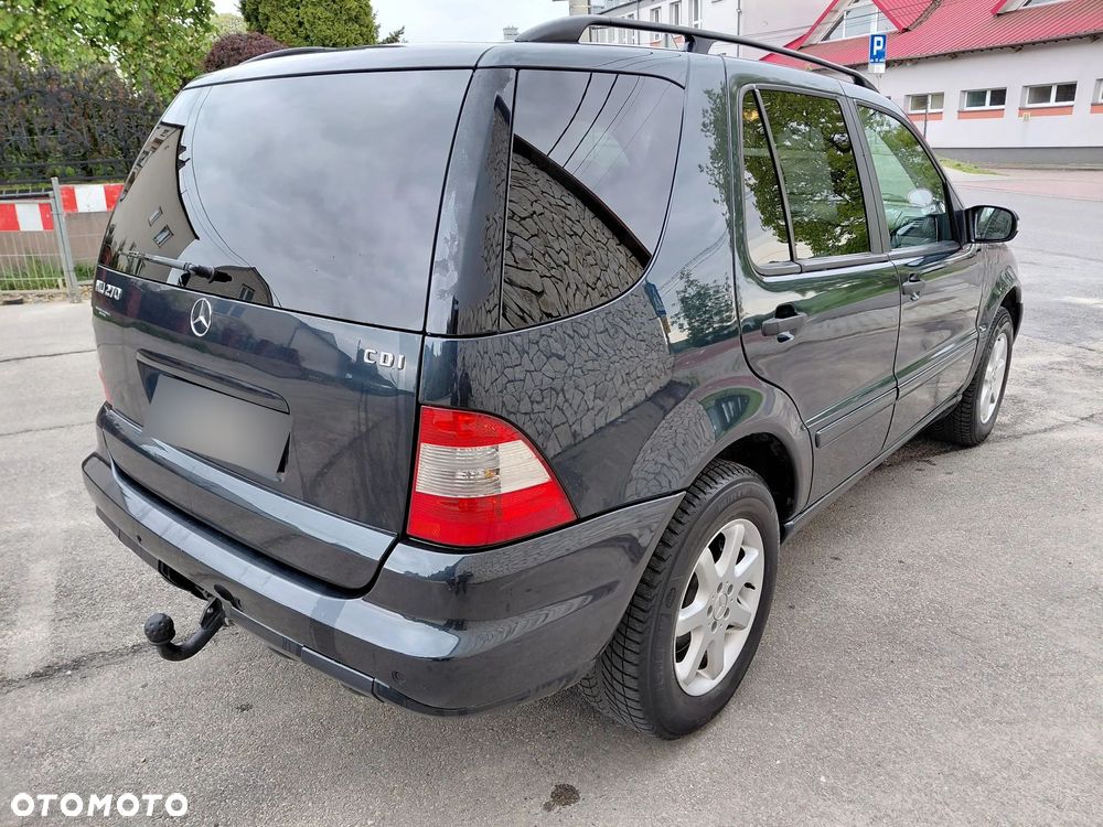 Mercedes-Benz ML - 4