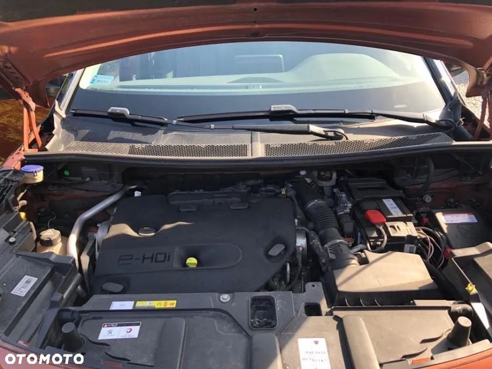 Peugeot 3008 2.0 BlueHDi Allure S&S - 10