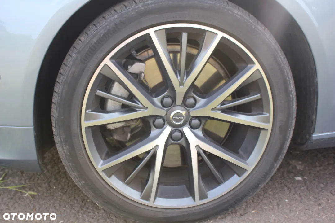 Volvo S90 T6 AWD Momentum - 37
