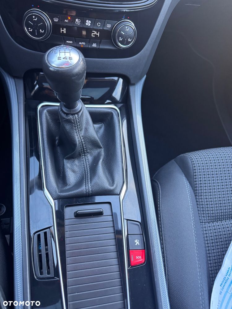 Peugeot 508 2.0 BlueHDi Allure S&S - 18