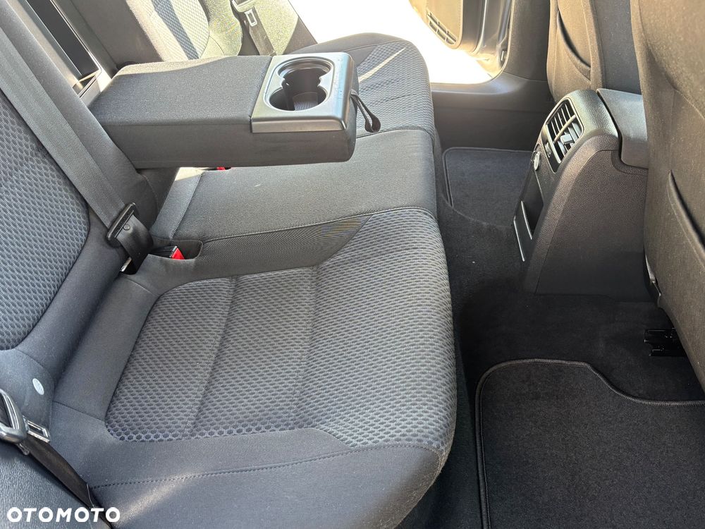 Volkswagen Jetta 1.6 TDI DPF Highline - 21