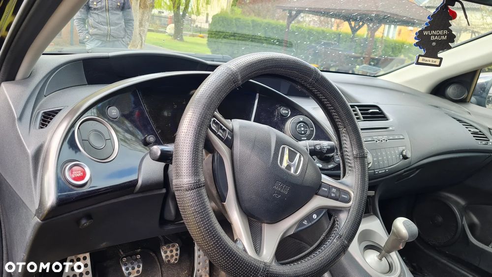 Honda Civic 1.8 Executive - 5