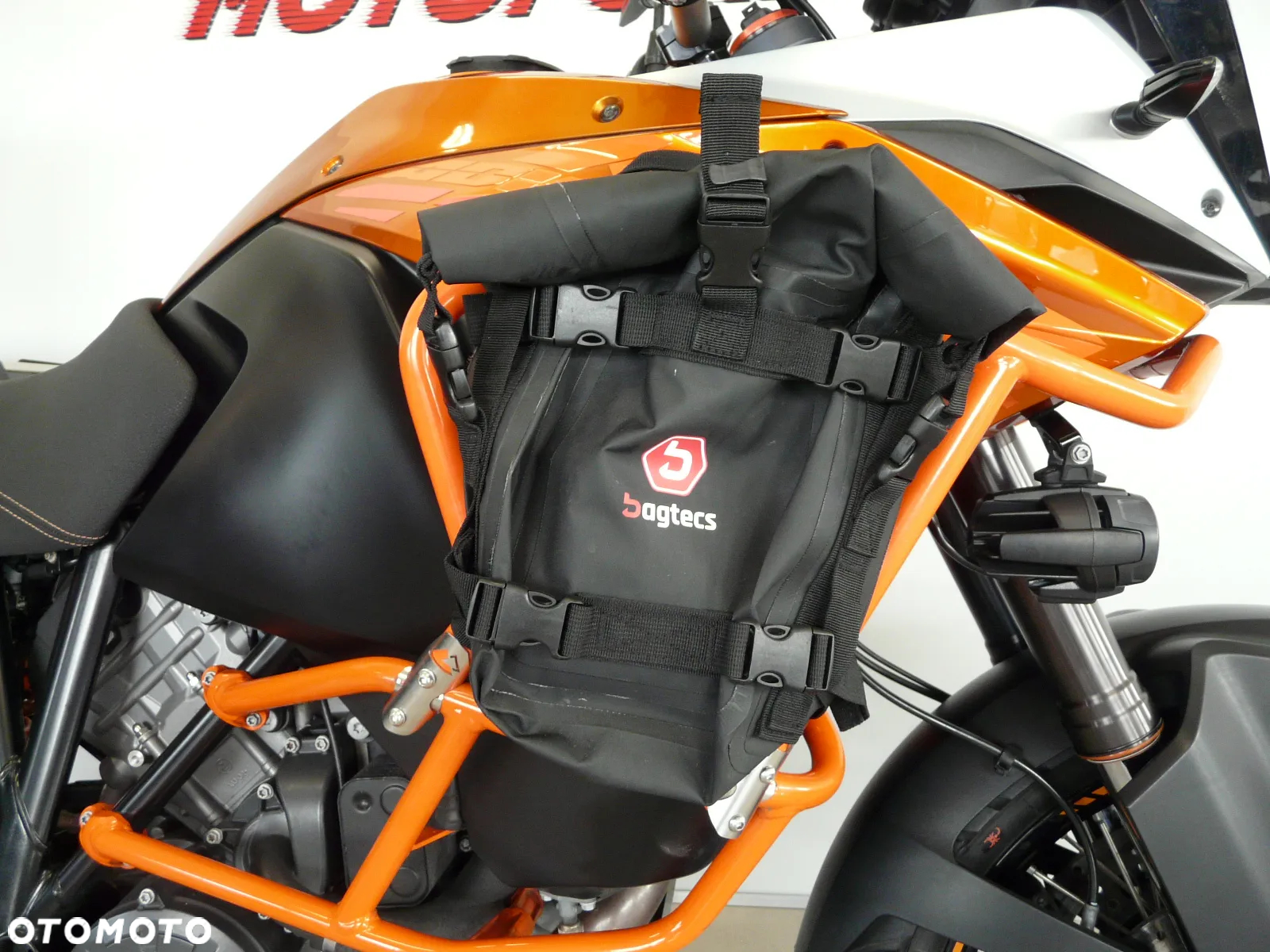 KTM Adventure - 12