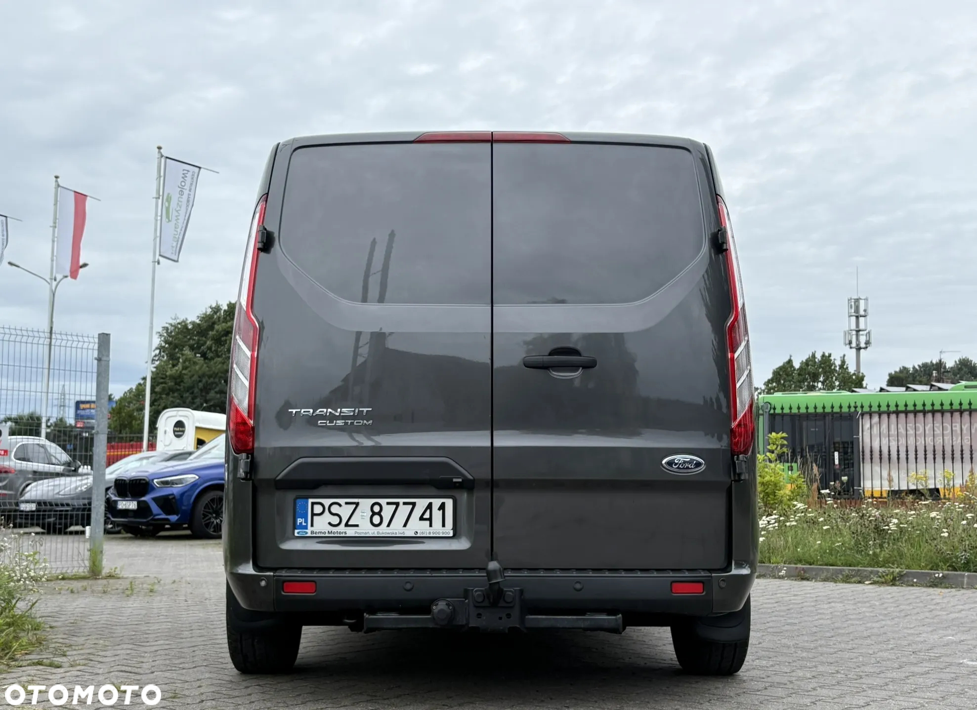 Ford Transit Custom - 8