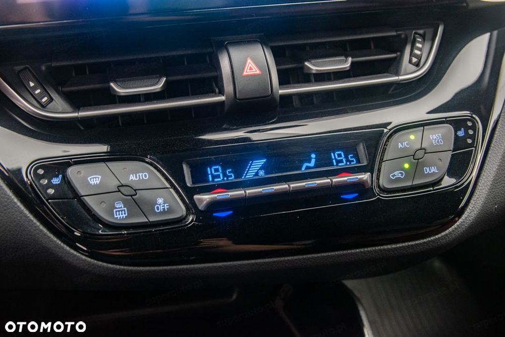 Toyota C-HR - 24