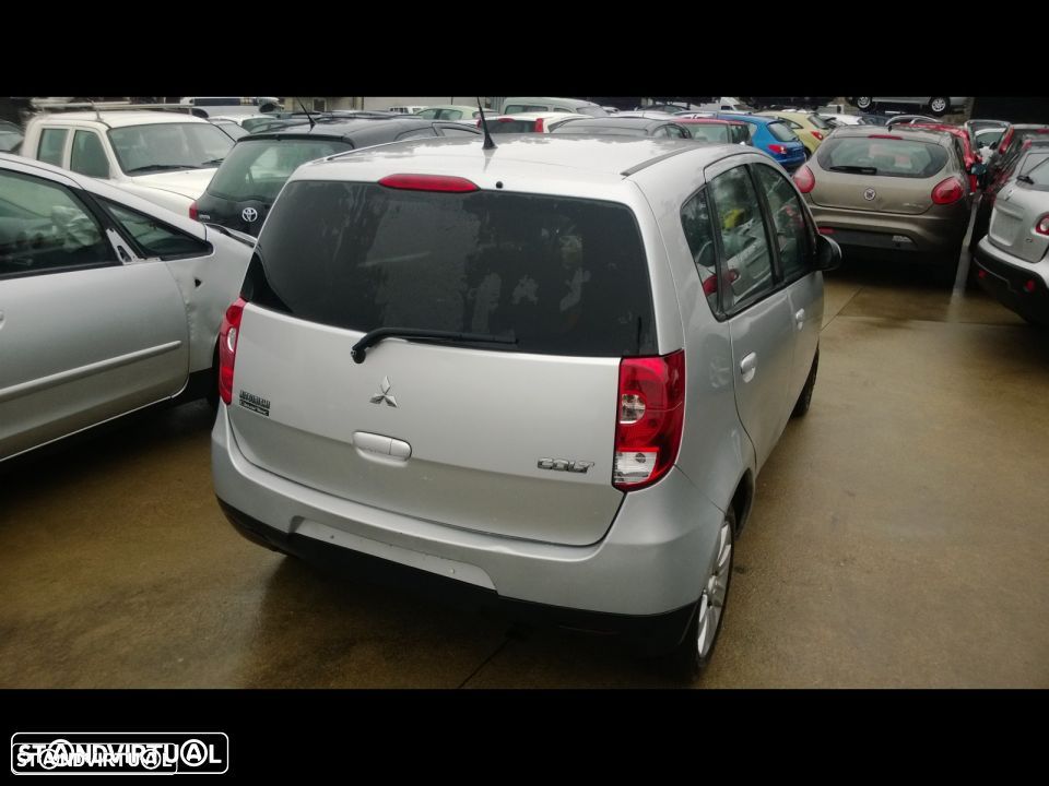 Mitsubishi Colt 2011 para peças - 1
