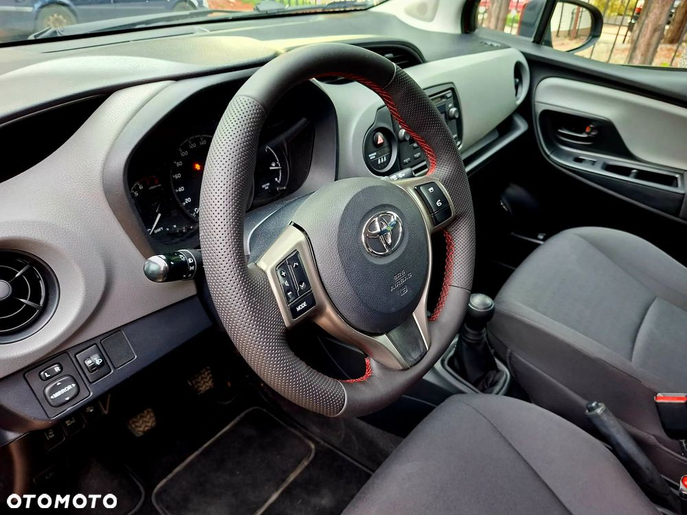 Toyota Yaris - 20