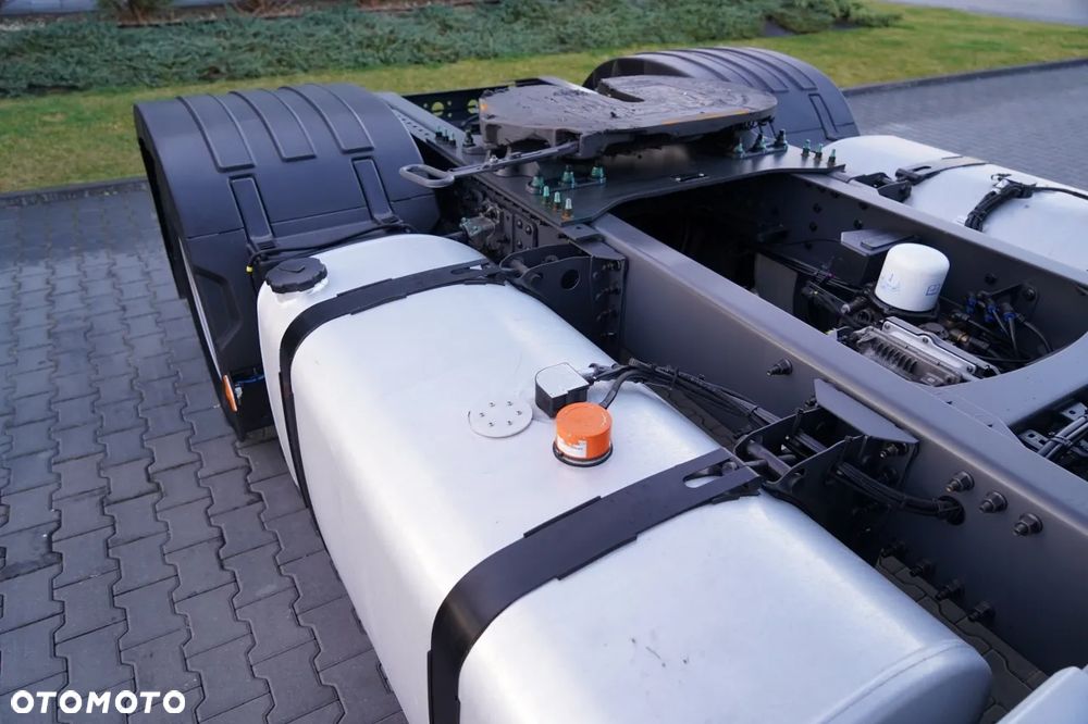 Volvo FH 460 / KLIMATYZACJA POSTOJOWA  / I SAVE / 2023R - 18