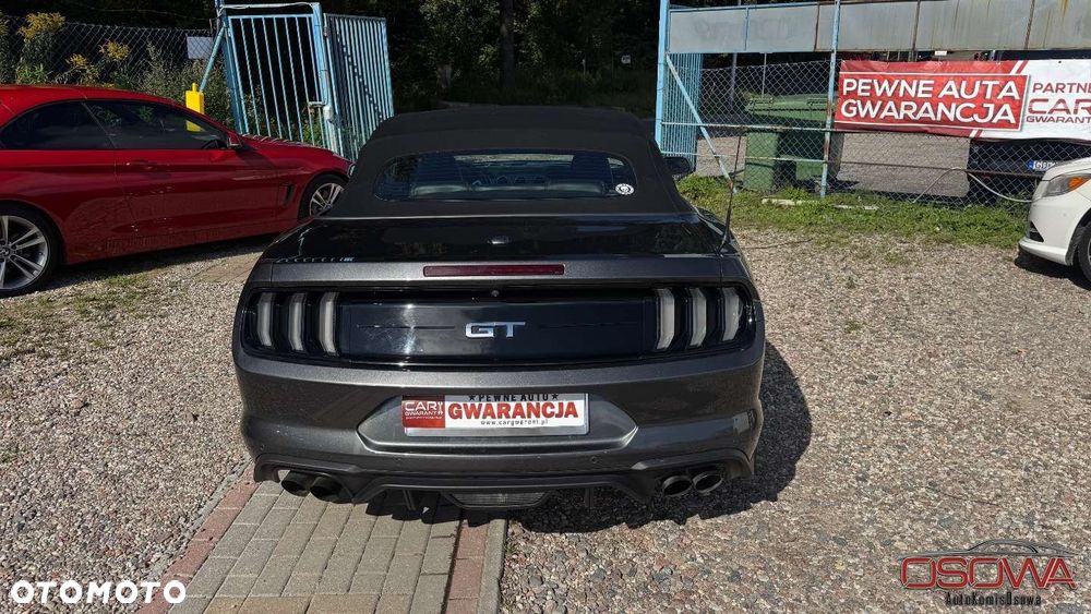 Ford Mustang - 11