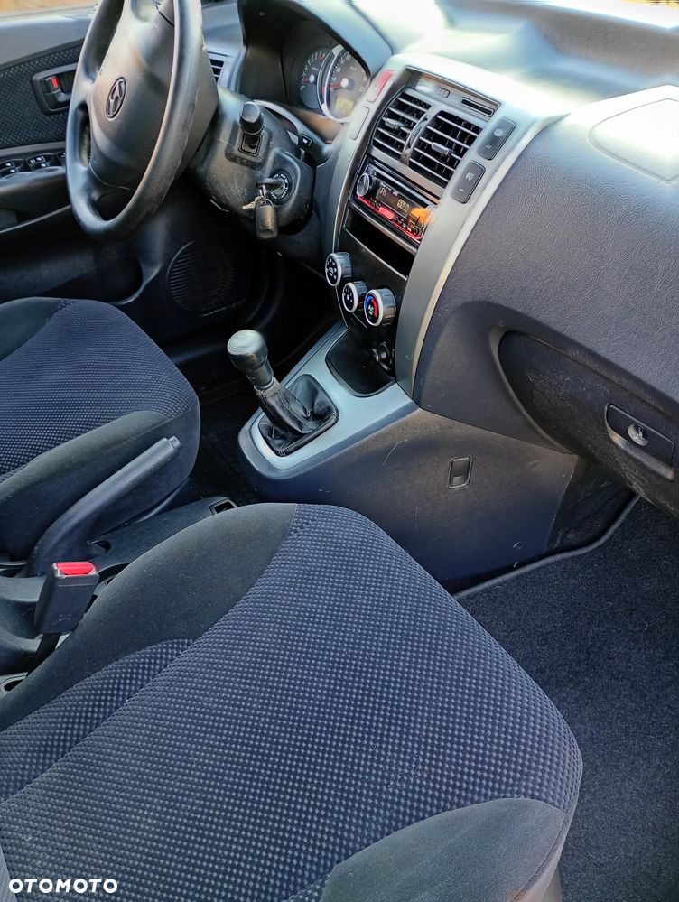Hyundai Tucson - 8