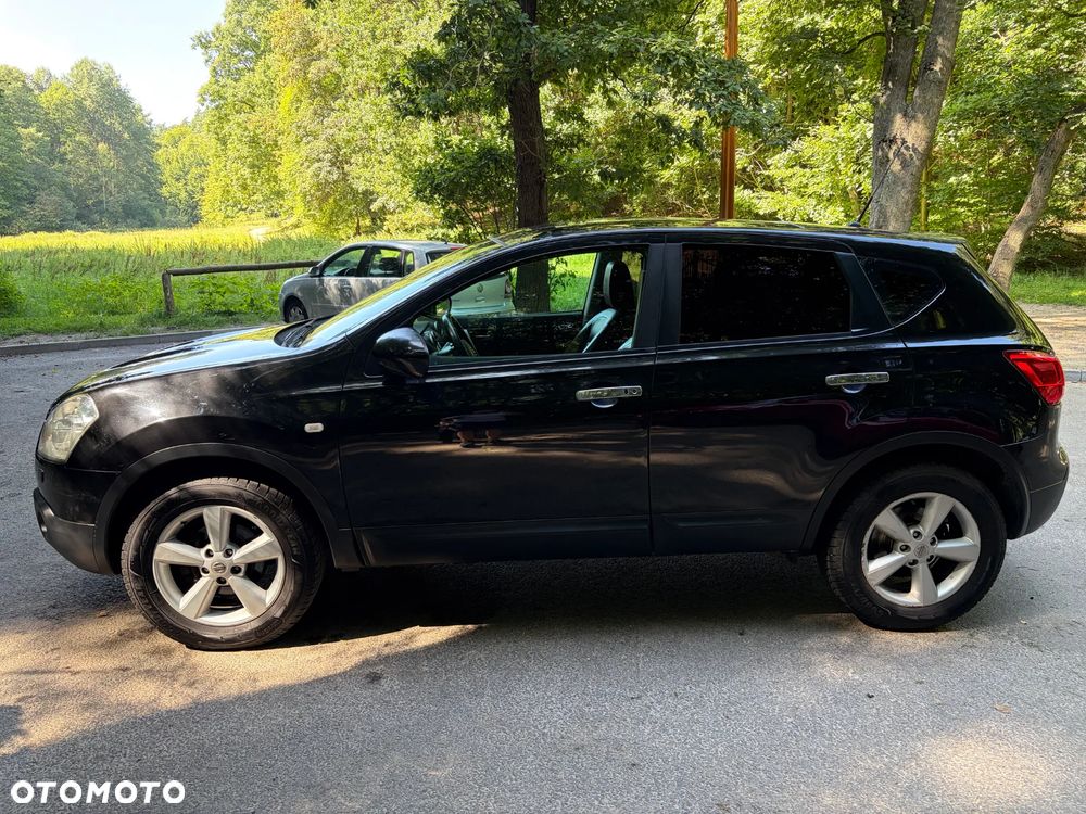 Nissan Qashqai 2.0 tekna - 1