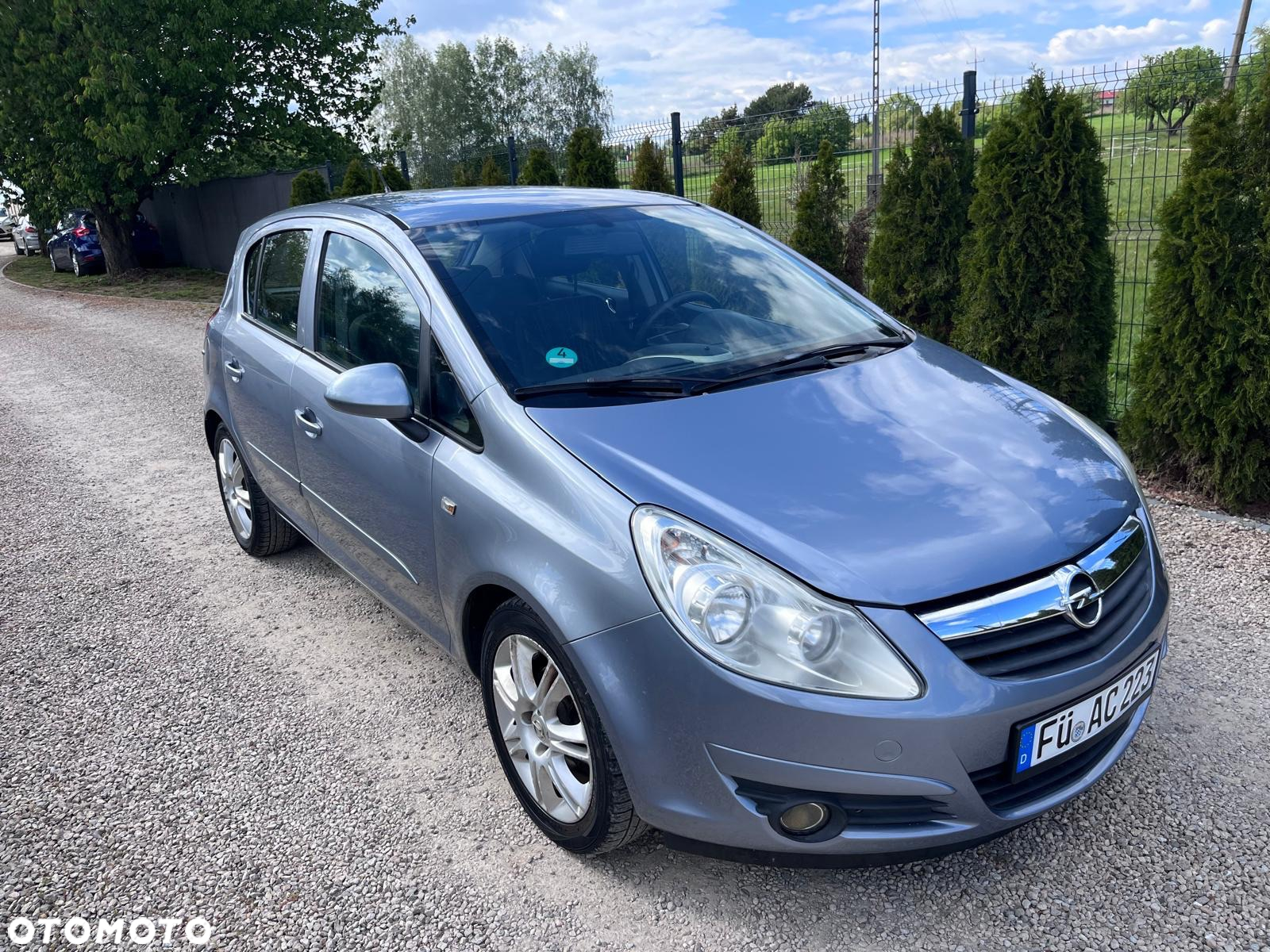 Opel Corsa 1.4 16V - 3