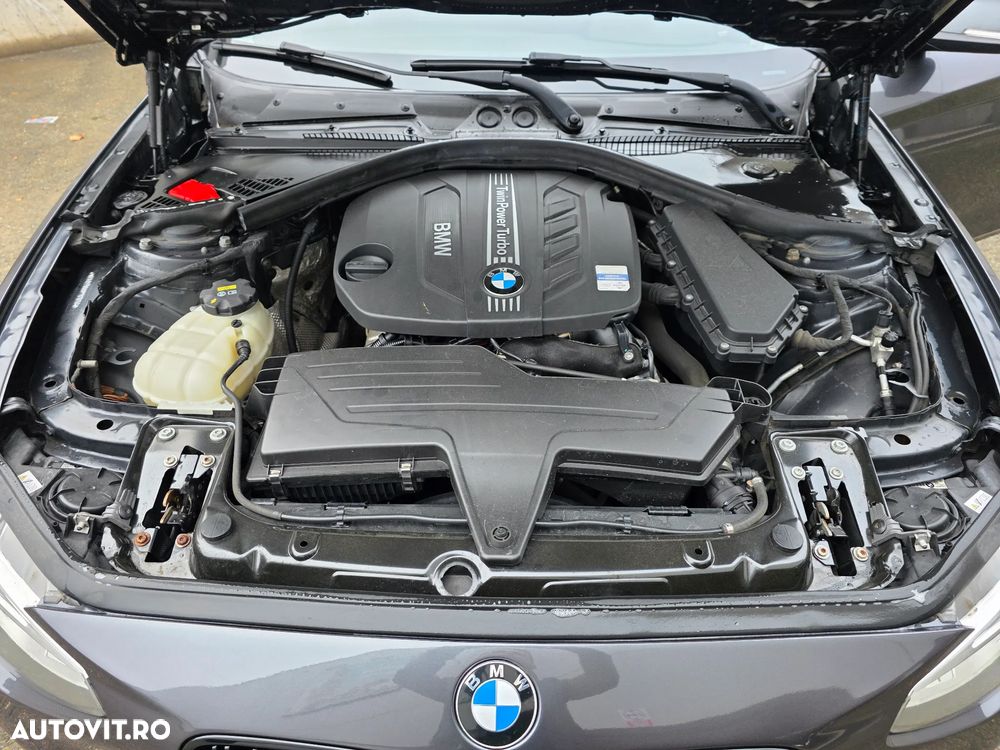 BMW Seria 1 120d Aut. Sport Line - 31