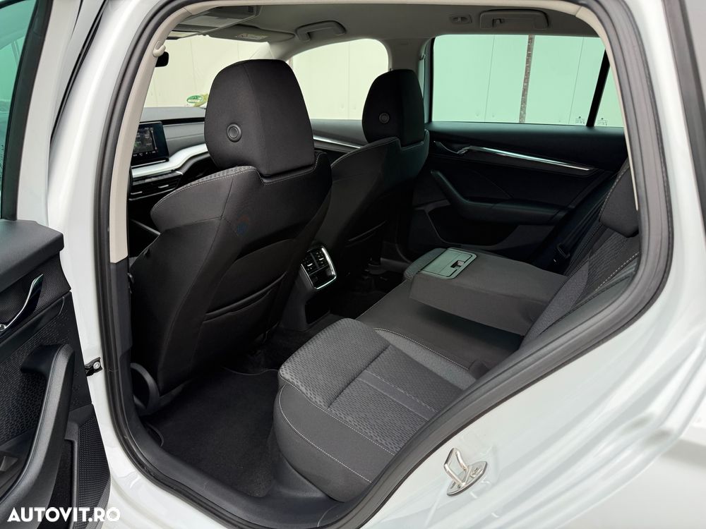 Skoda Octavia 2.0 TDI DSG Premium Edition - 7