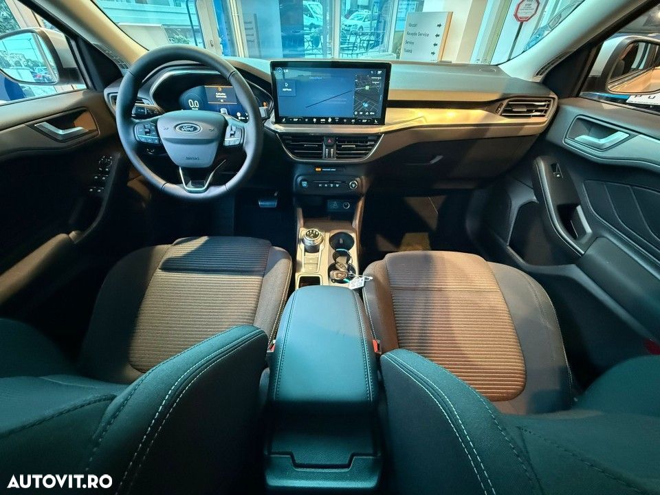 Ford Focus 1.5 EcoBlue 8AT Titanium - 7
