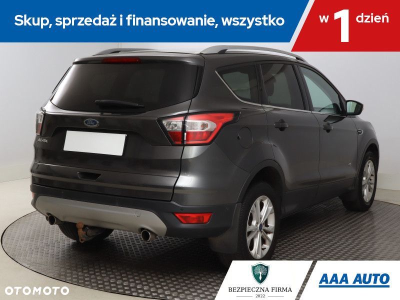 Ford Kuga - 7