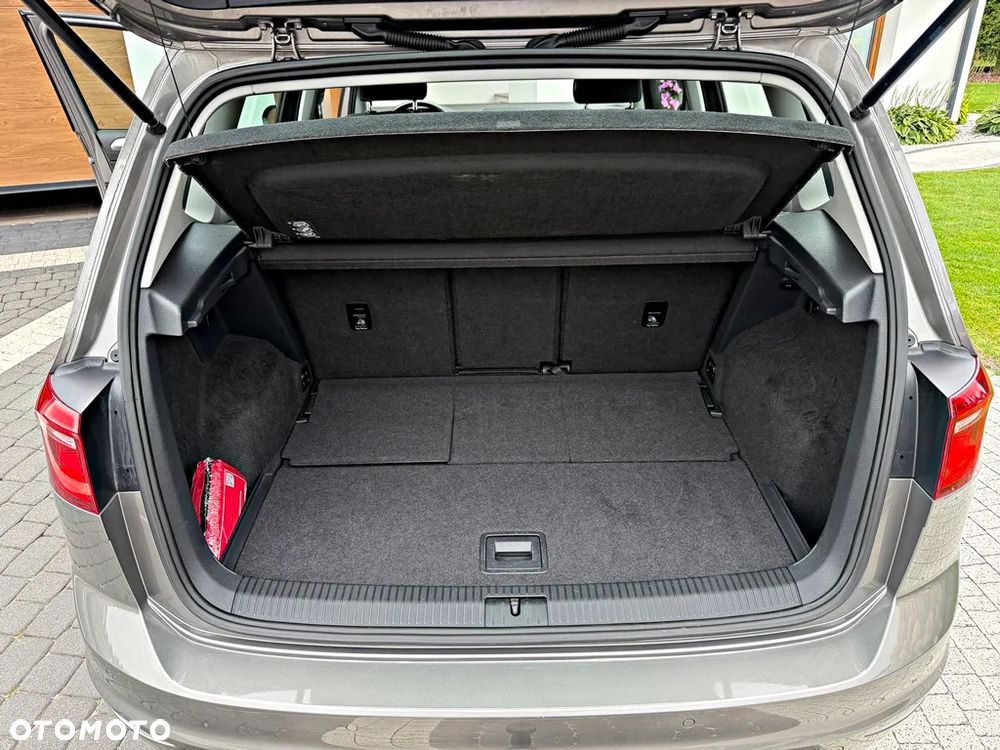 Volkswagen Golf 1.4 TSI BMT Comfortline DSG - 28