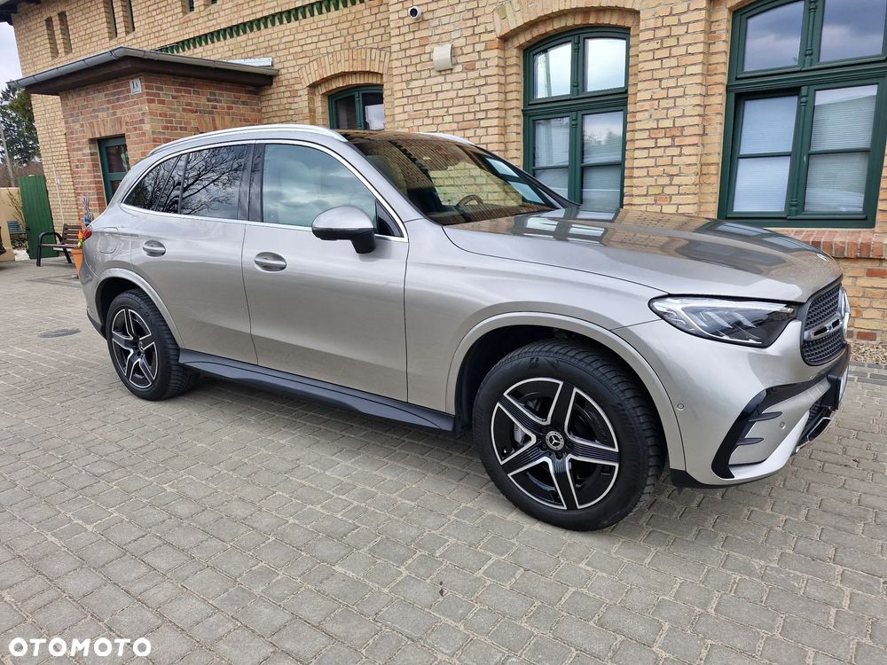 Mercedes-Benz GLC - 3