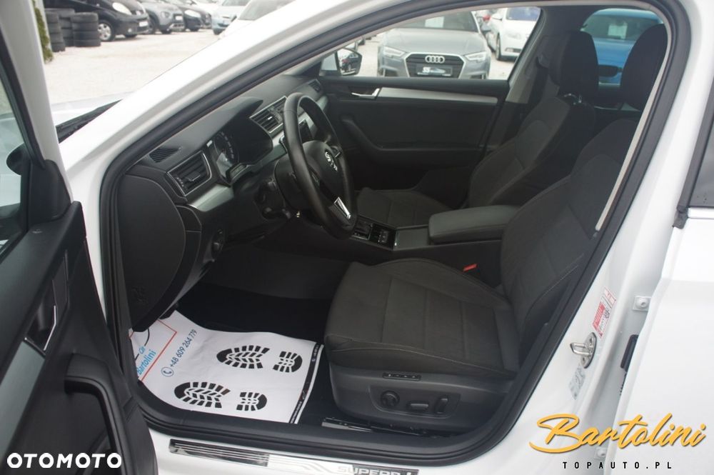 Skoda Superb - 11