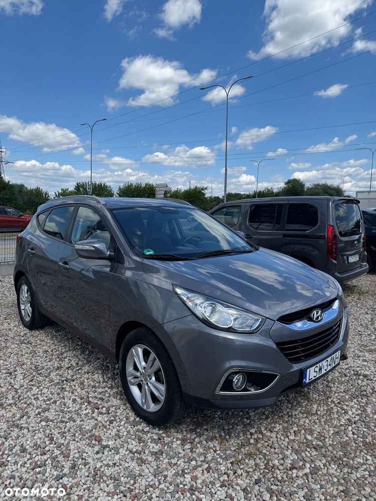 Hyundai Tucson - 2