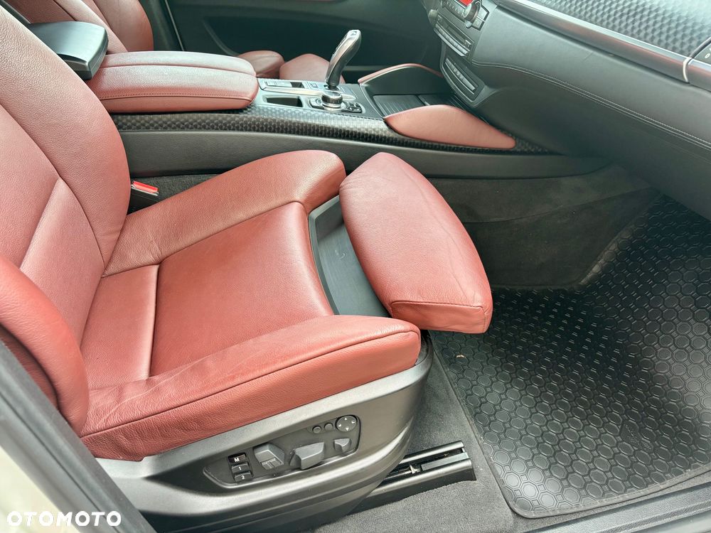 BMW X6 - 19