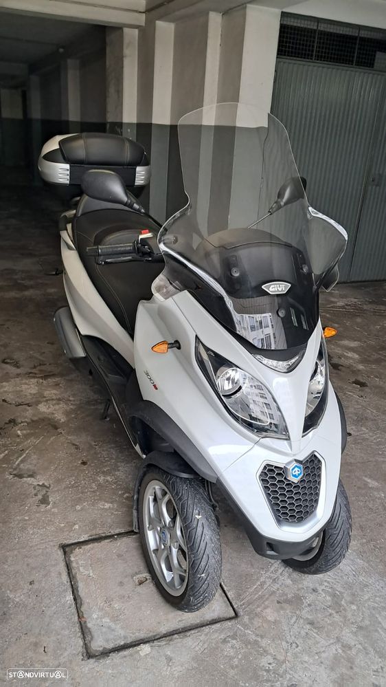 Piaggio MP3 - 3