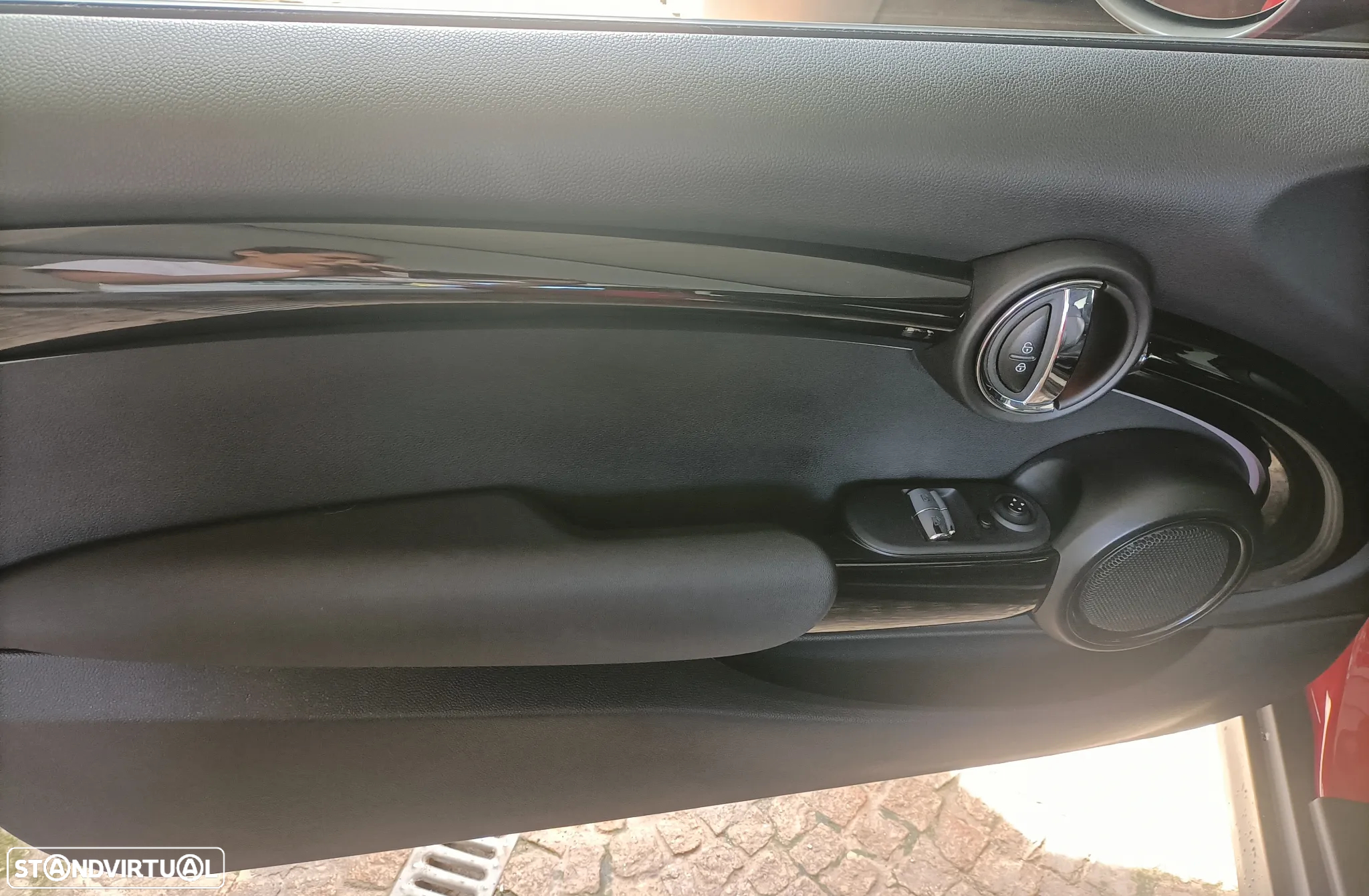 MINI 3 Portas Cooper SE Classic - 12