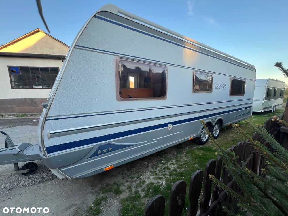 Caravelair Prestige LUX IV 610 2008r.  i inne / Dethleffs Emotion Silver 700 VIP i / Hobby Premium 610 2013 i / Fendt Diamant 590 2012 i /Tabbert Vivaldi 450 i/ LMC Kondor VIP 650 - 36