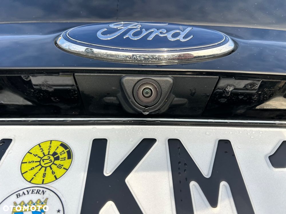 Ford Kuga 1.5 EcoBoost 2x4 Titanium - 29