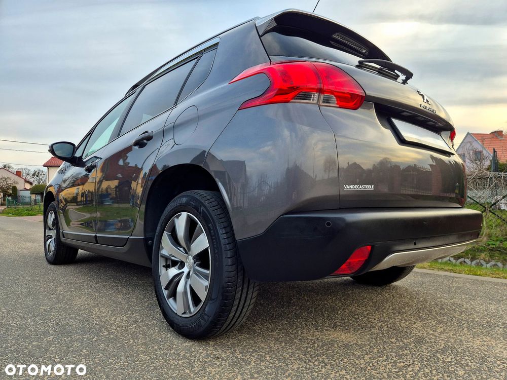 Peugeot 2008 PureTech 82 Style - 13