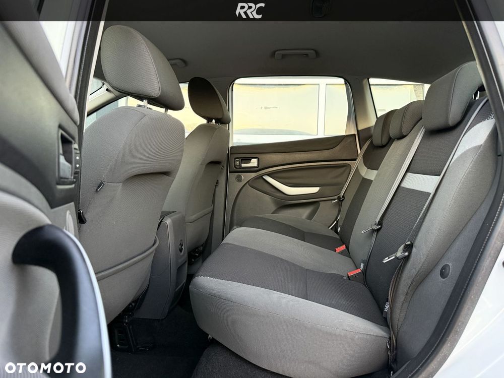 Ford Kuga 2.0 TDCi 4x4 Trend - 23