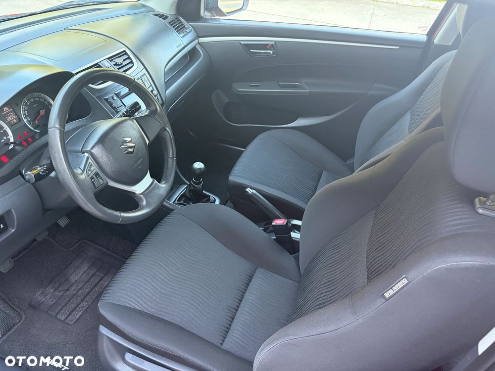 Suzuki Swift 1.2 X-ITE - 10