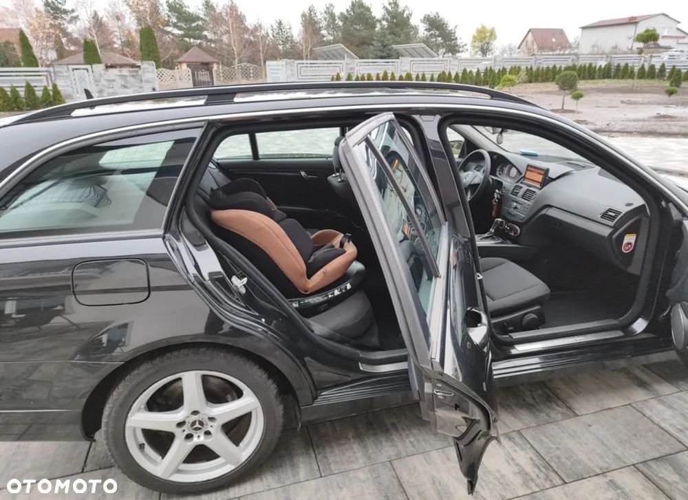 Mercedes-Benz Klasa C - 12