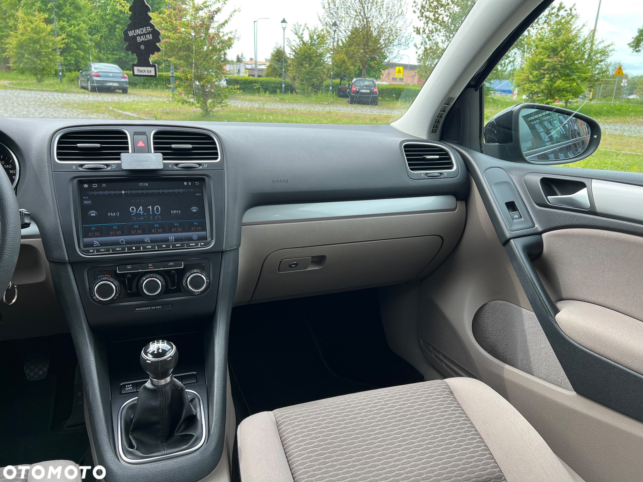 Volkswagen Golf 1.6 Comfortline - 20