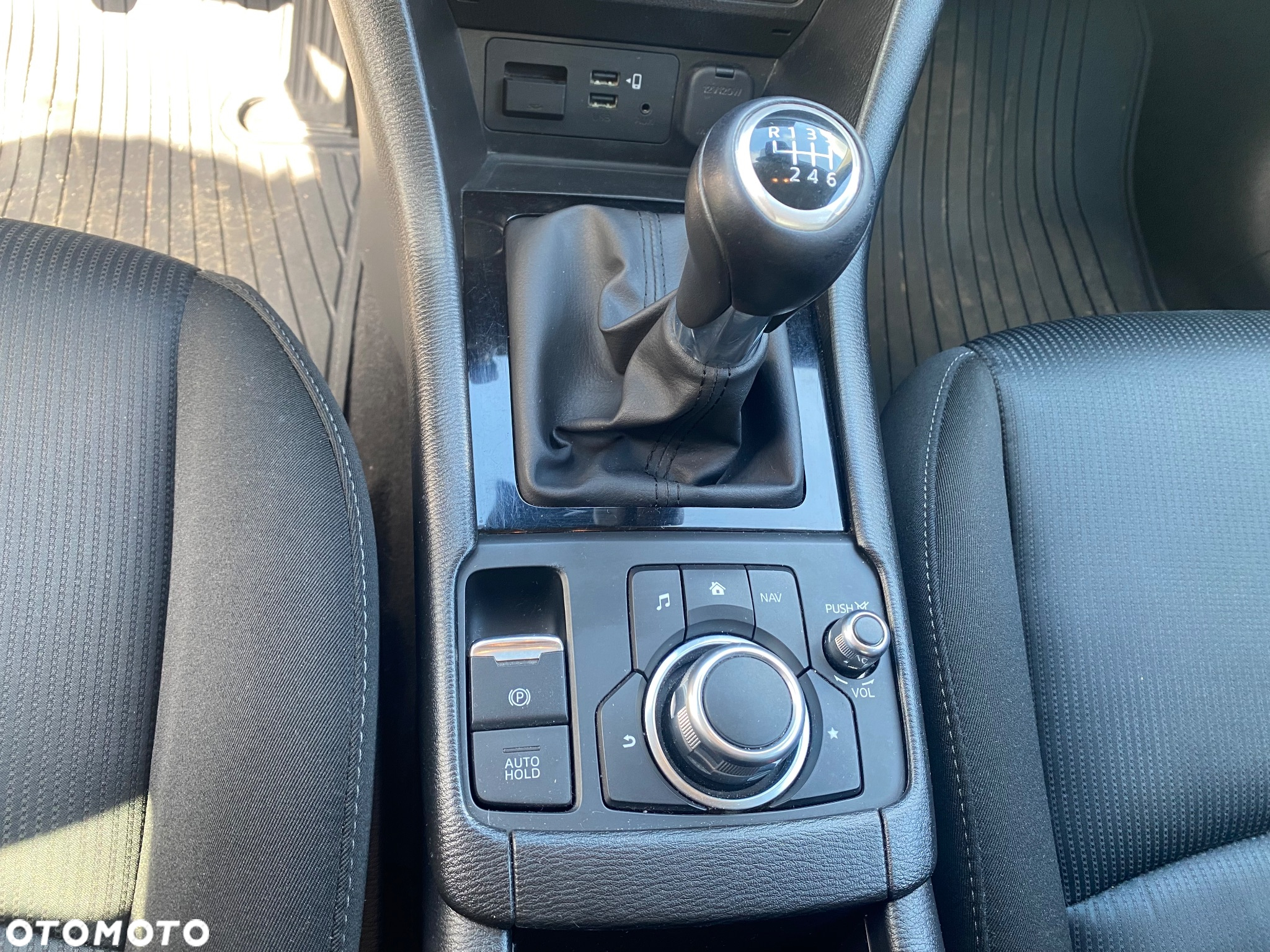 Mazda CX-3 2.0 SkyJoy - 19