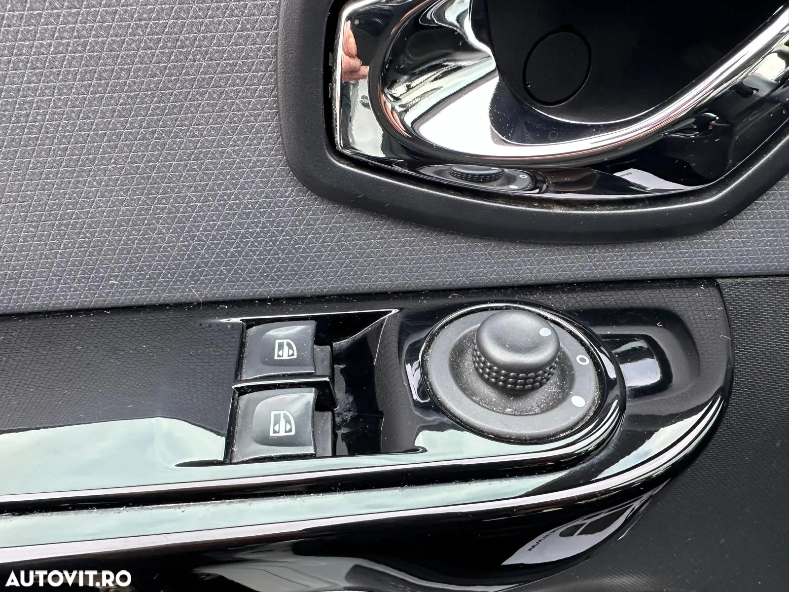 Renault Clio TCe 120 EDC GT - 26