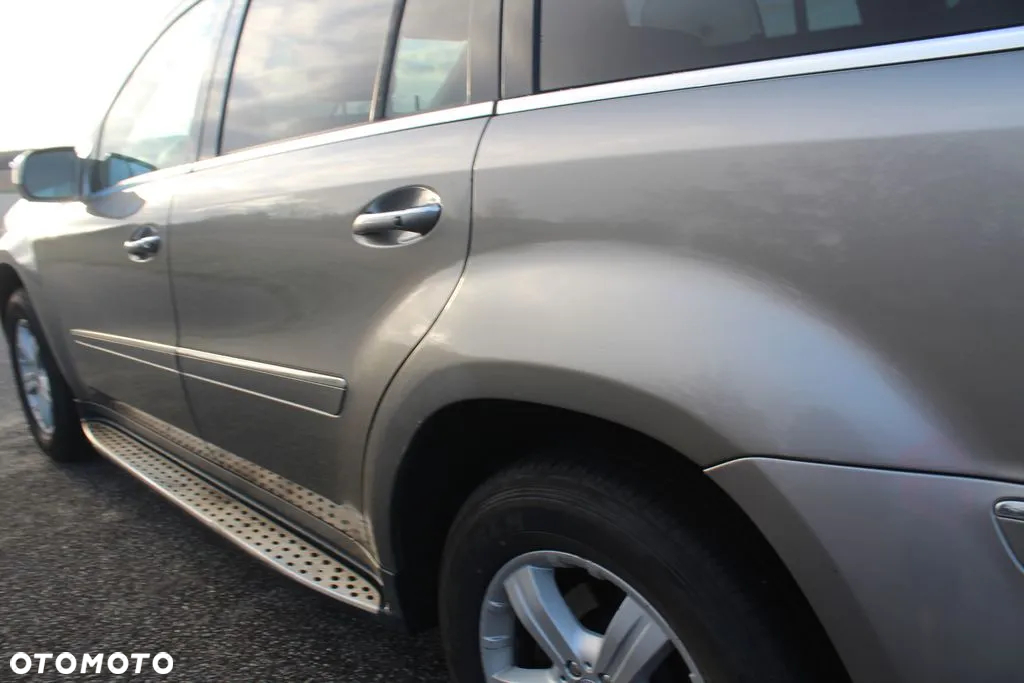Mercedes-Benz GL 450 - 16