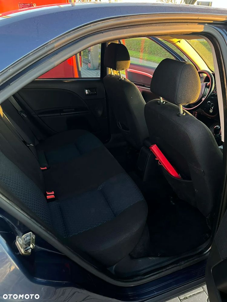 Ford Mondeo 2.0 Trend / Trend+ - 17