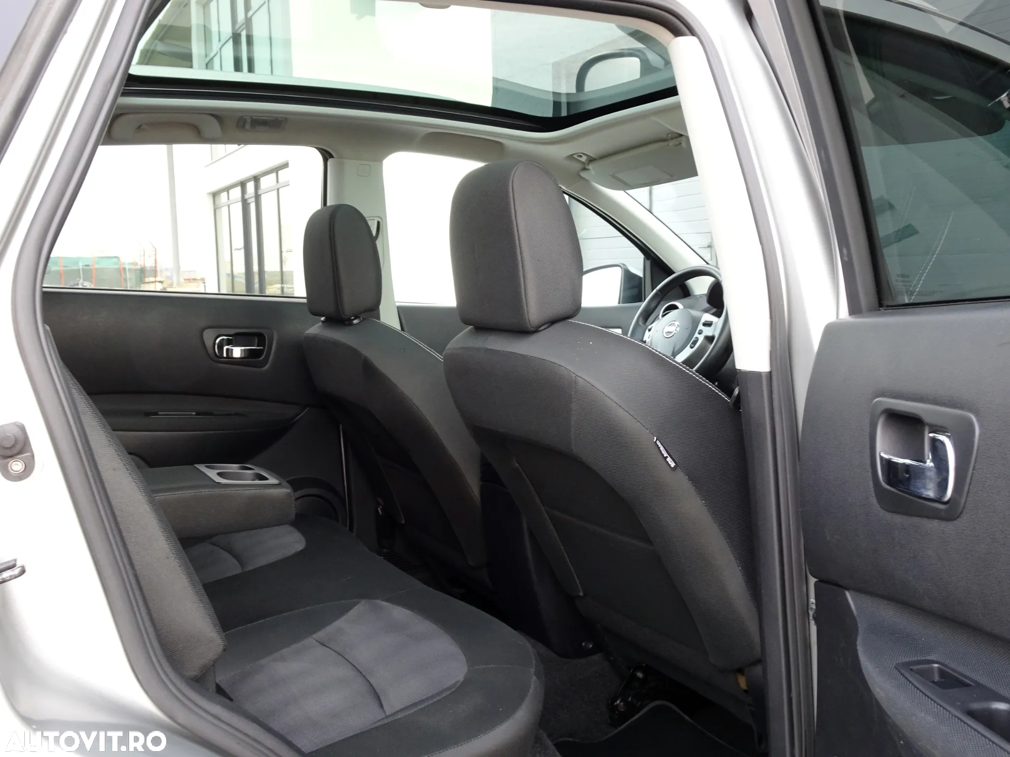 Nissan Qashqai 1.5 DCI Start/Stop Tekna - 6