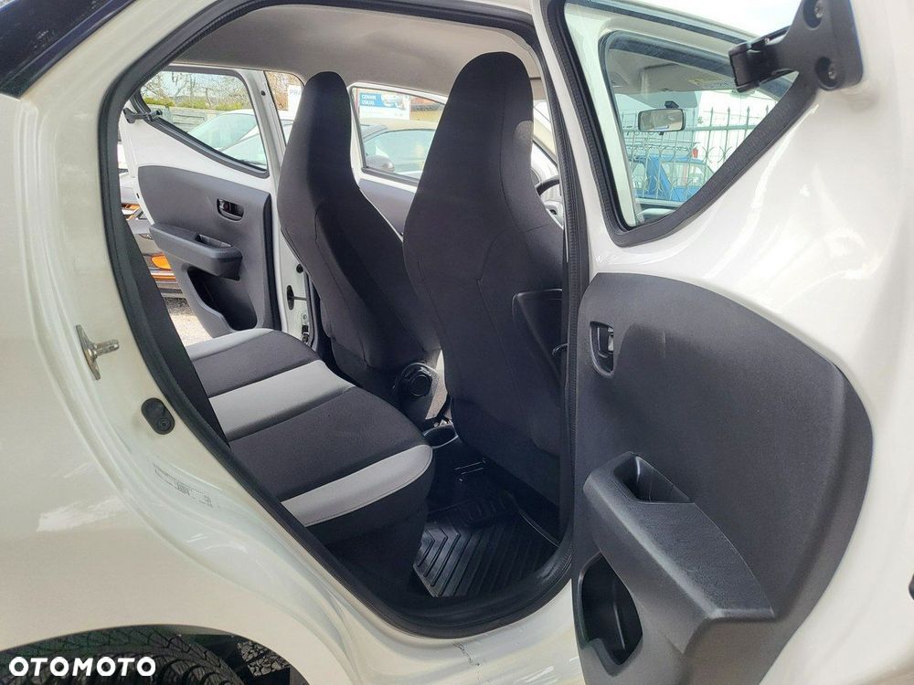 Toyota Aygo - 19