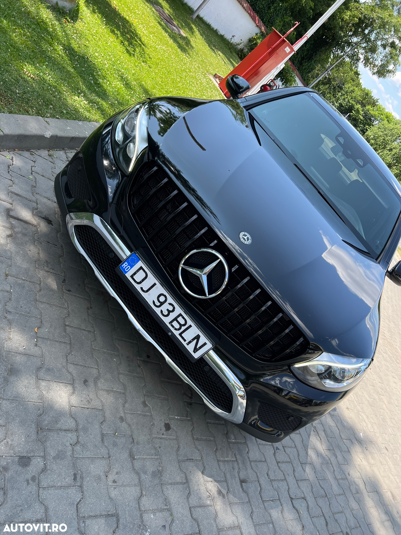 Mercedes-Benz GLC Coupe 250 4Matic 9G-TRONIC - 2