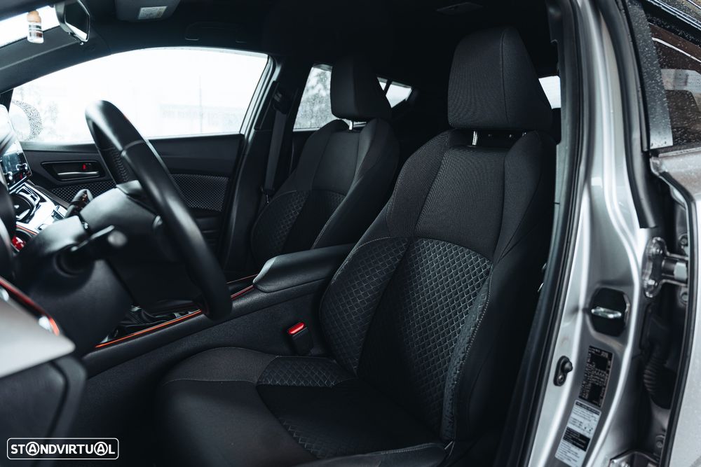 Toyota C-HR 1.8 Hybrid Comfort - 24