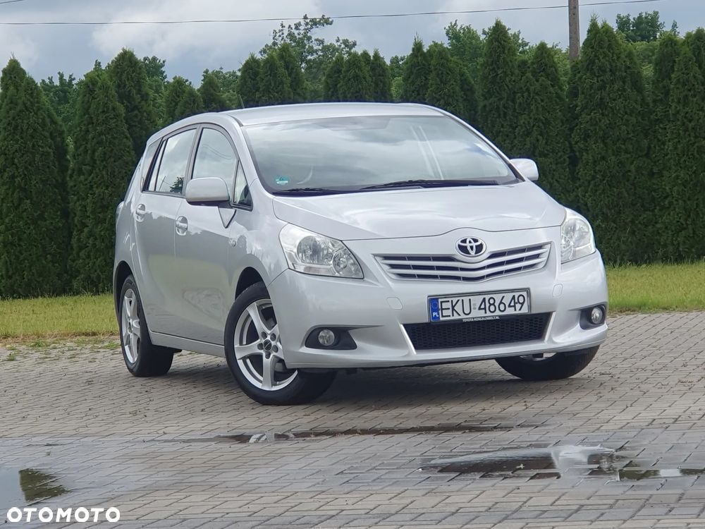 Toyota Verso - 3