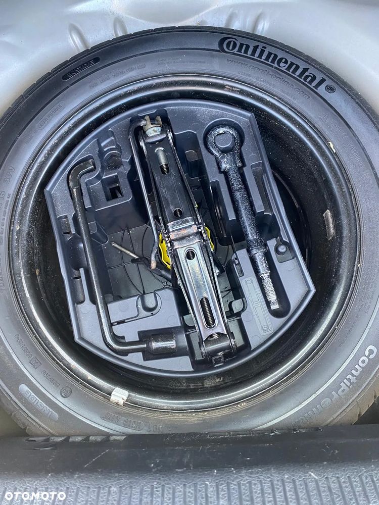 Peugeot 207 1.6 HDi 16V Trendy - 24